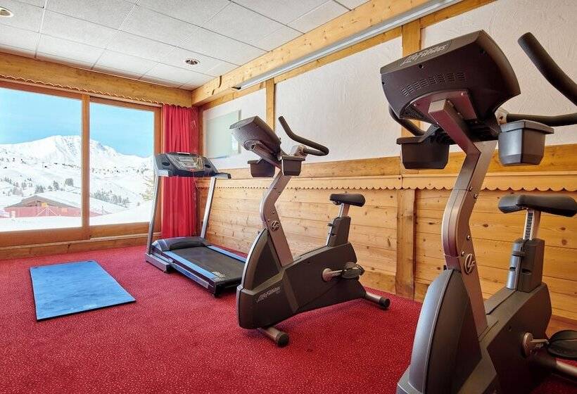هتل Hôtel L Eden Des Cimes Vacances Bleues Belle Plagne 2100