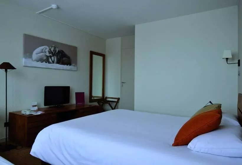 Отель Hôtel L Eden Des Cimes   Vacances Bleues   Belle Plagne 2100