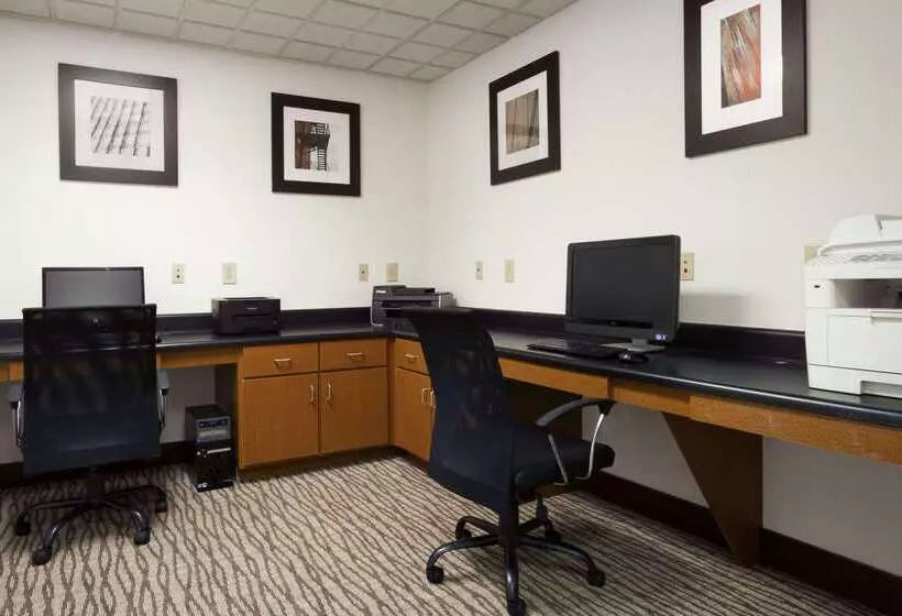 فندق Wingate By Wyndham Augusta Fort Eisenhower