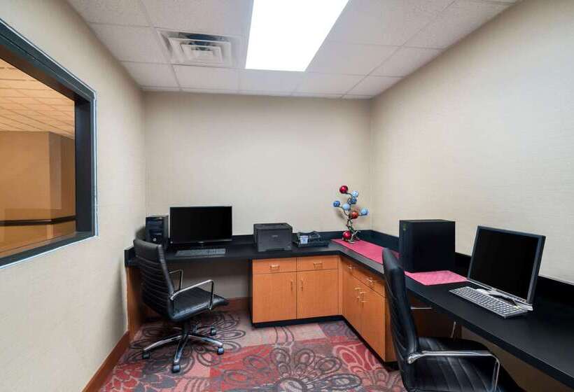 Отель Wingate By Wyndham