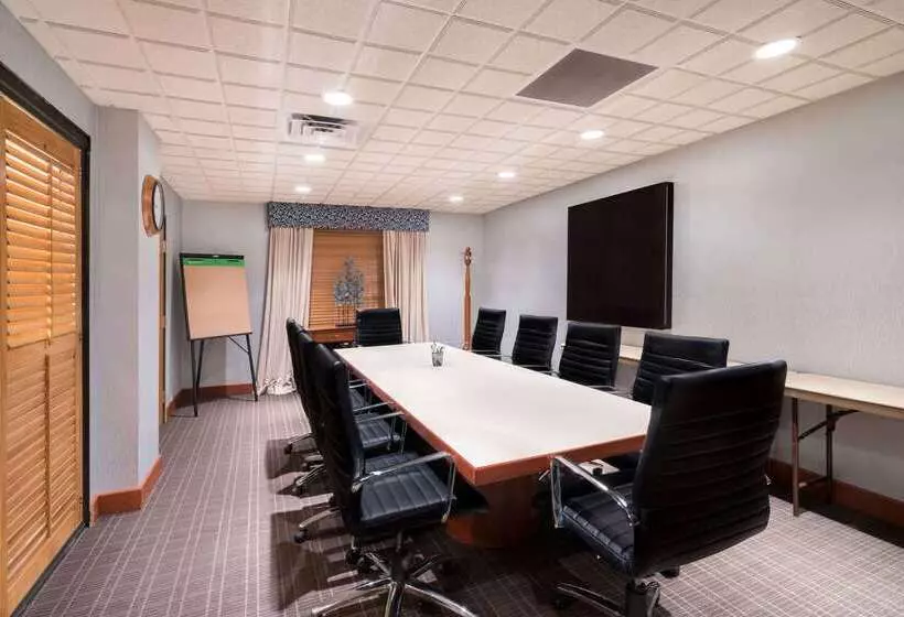 Hotel Wingate By Wyndham