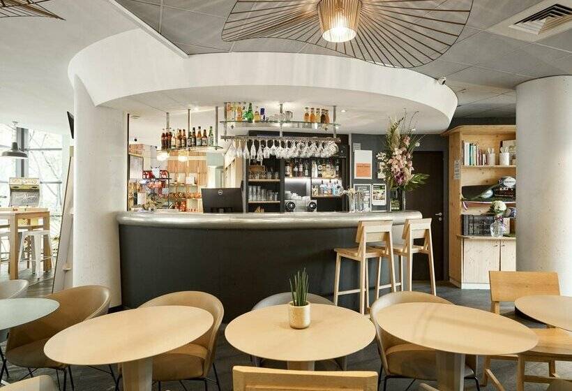 B&B HOTEL Rueil Malmaison