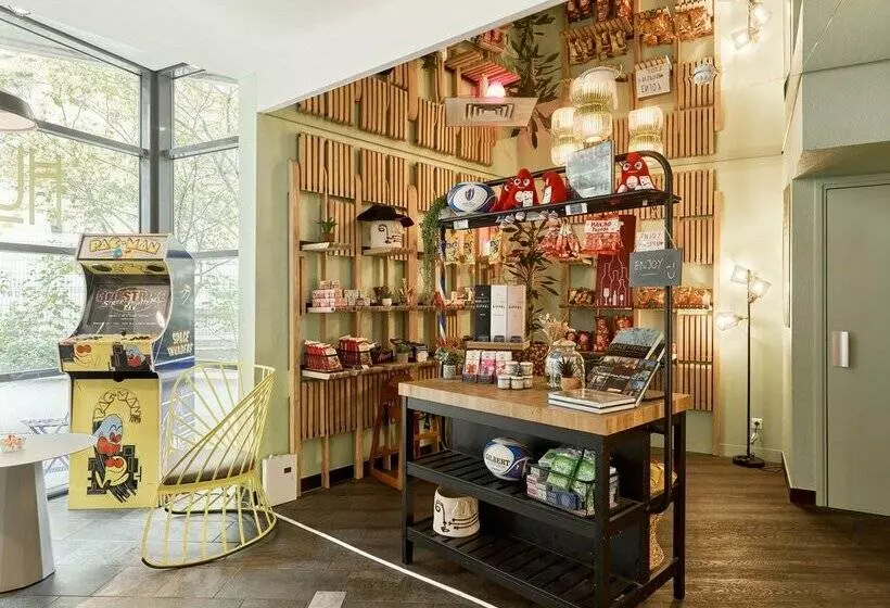 B&B HOTEL Rueil Malmaison