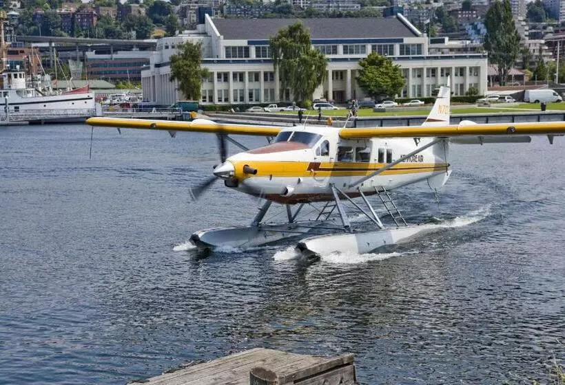 Silver Cloud Hotel Seattle Lake Union