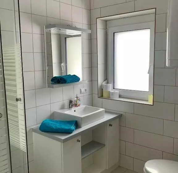 Retkeilymaja Pension Auer