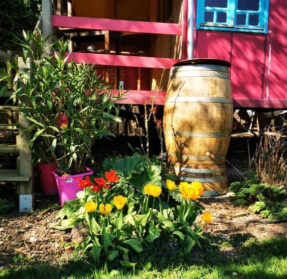 住宿加早餐 La Maison Des Oiseaux. Roulotte