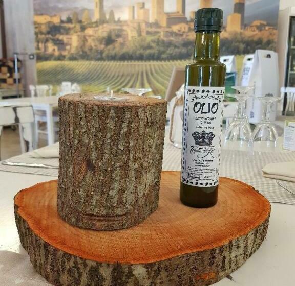 בית מלון כפרי Tenuta Del Re The King Ss