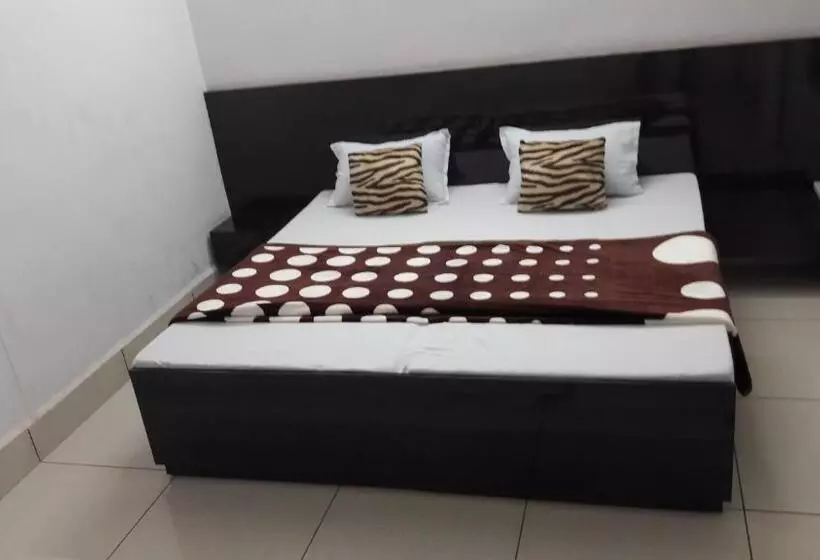 ホテル Gill Tower