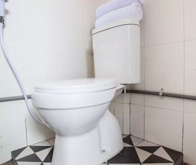 Hotelli Oyo 2538  Anugerah