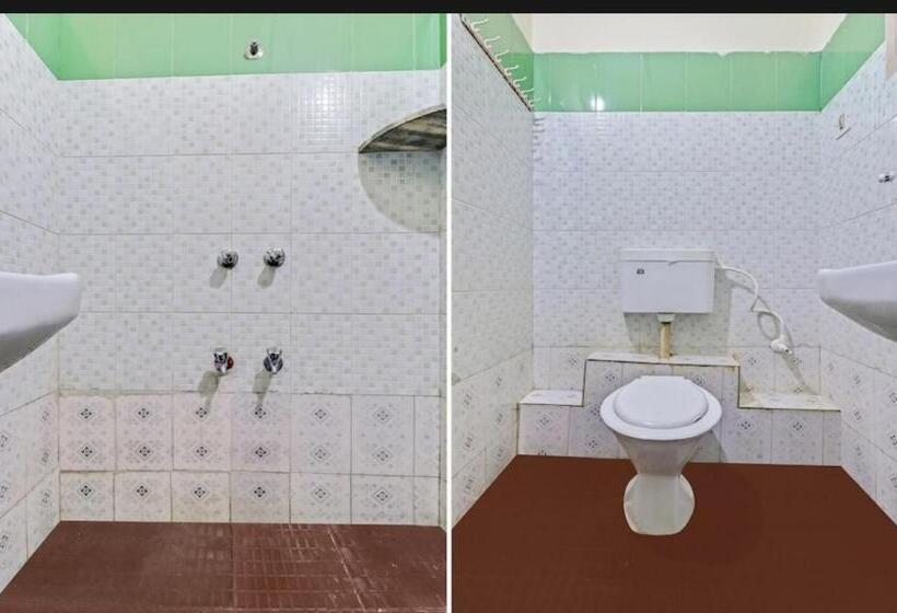 فندق Shanthi Comforts