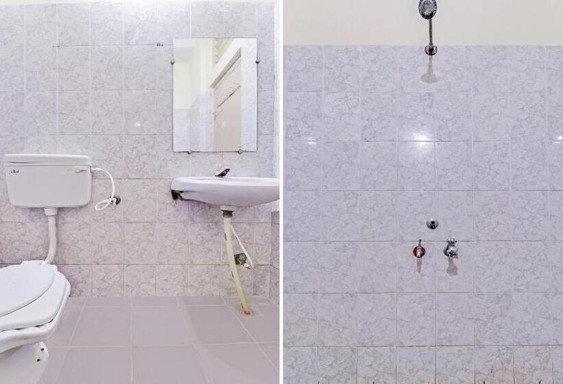 فندق Shanthi Comforts