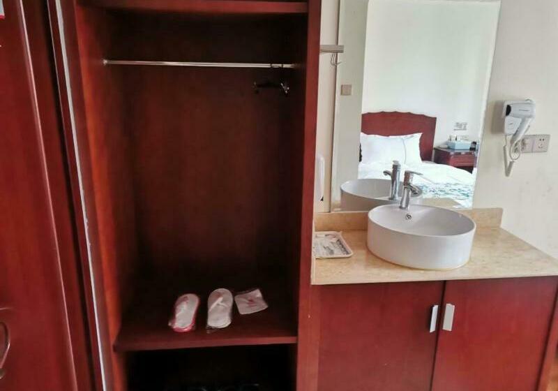 فندق Shell Maanshan City Hanshan County Huanfeng North Road City Center