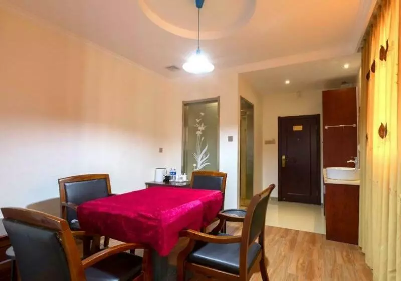 Hotelli Shell Maanshan City Hanshan County Huanfeng North Road City Center