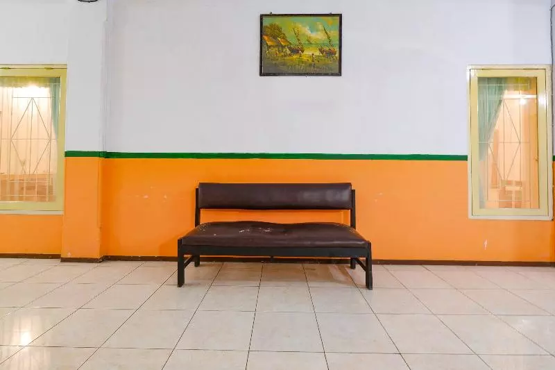 Hotel Spot On Sartika Inn Pati
