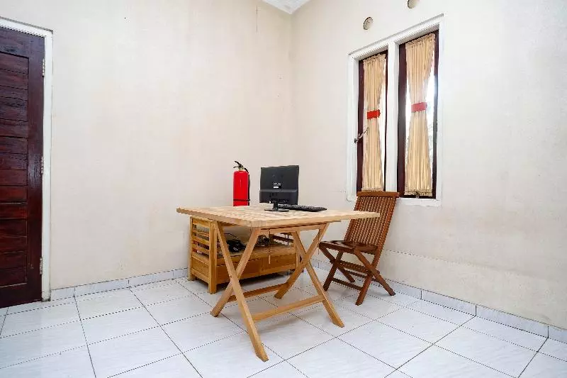 Hotel Spot On Sartika Inn Pati