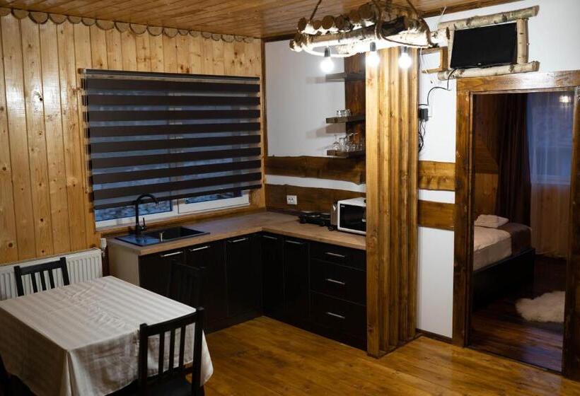 بنسيون Casa Margau