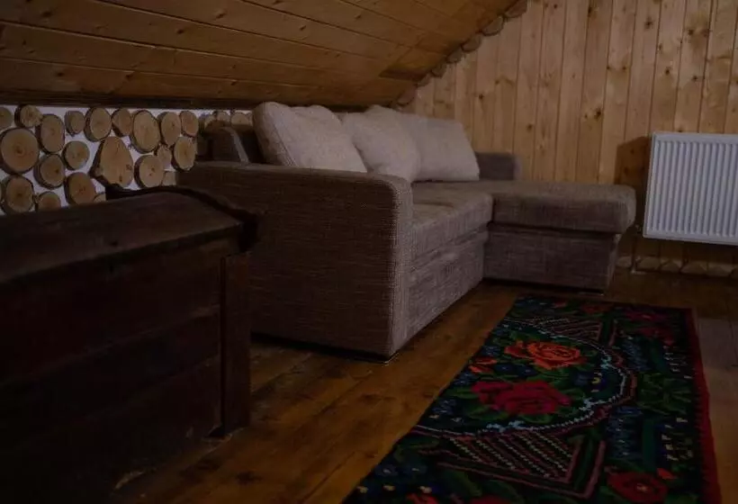 پانسیون Casa Margau
