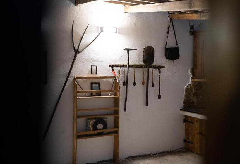 بنسيون Casa Margau