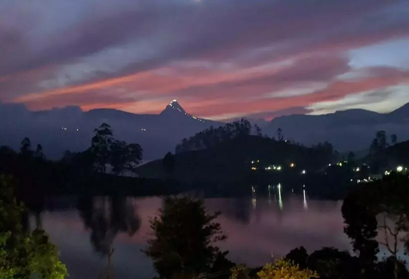 Majatalo Pekoe Lodge