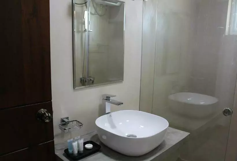 Majatalo Pekoe Lodge