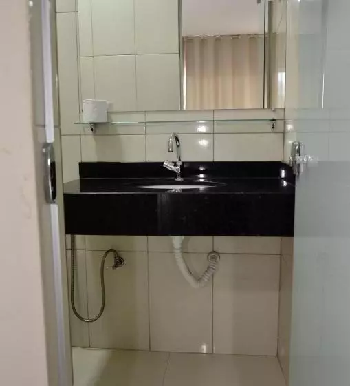 ペンション Pousada E Restaurante Mke