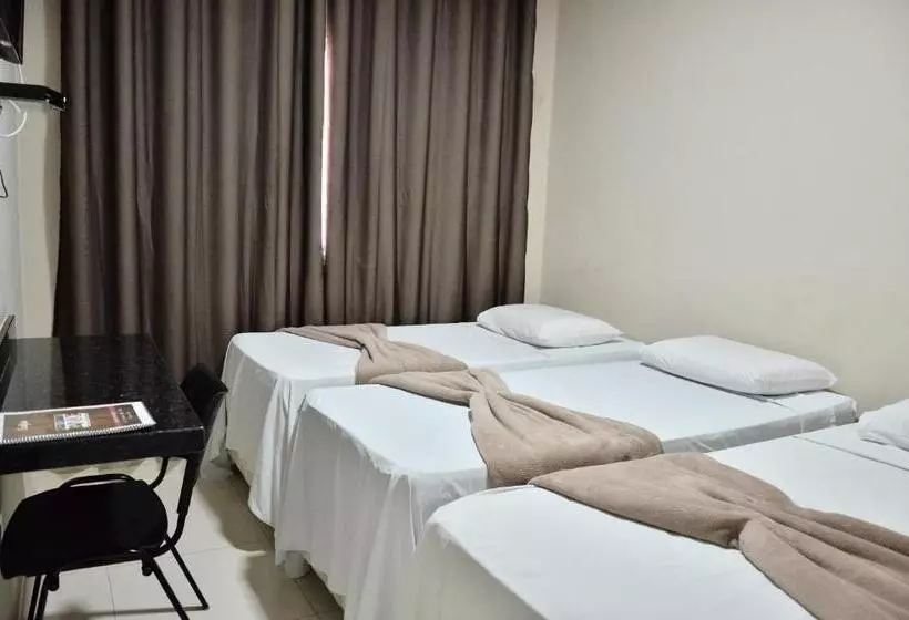 ペンション Pousada E Restaurante Mke