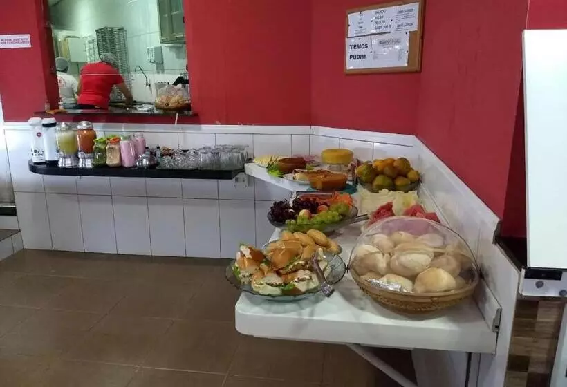 ペンション Pousada E Restaurante Mke