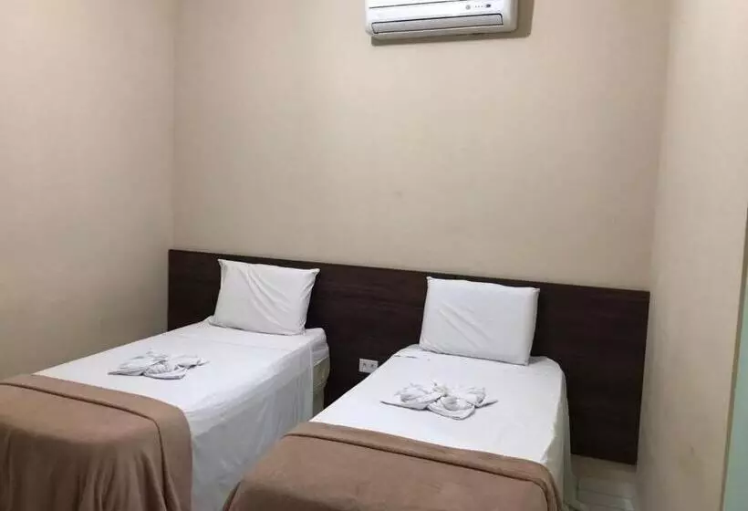 ペンション Pousada E Restaurante Mke