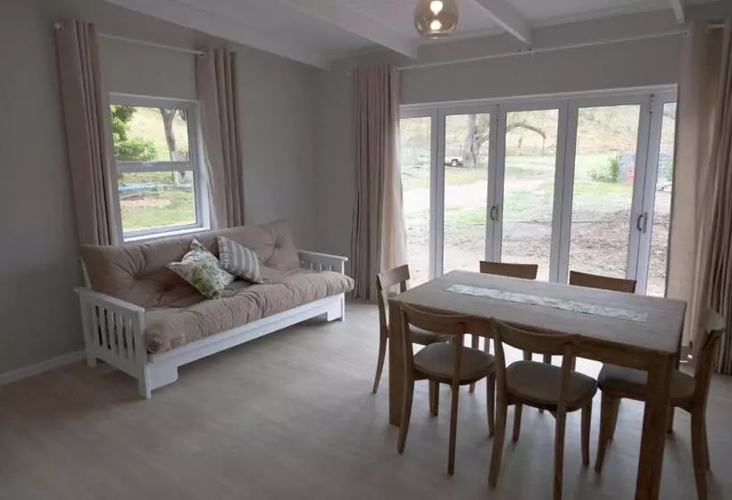 Majatalo The Suites At Waterryk Eco Guest Farm