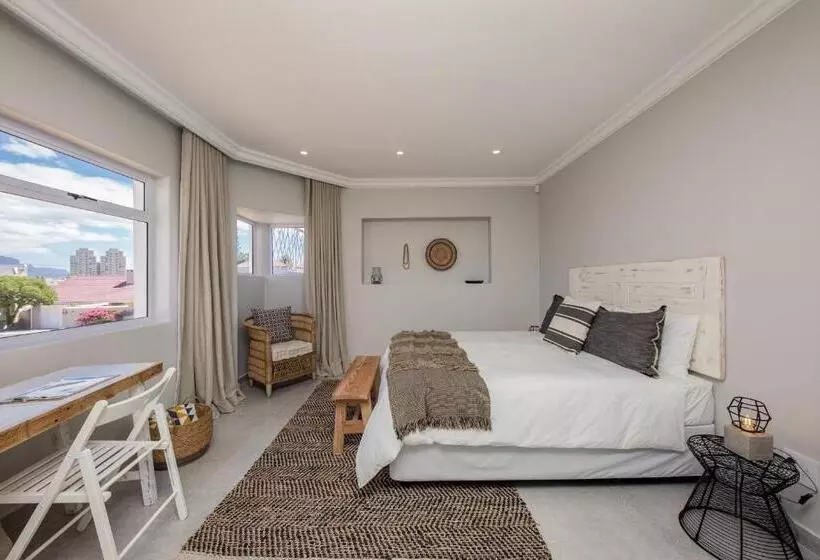 Aamiaismajoitus (B&B) The Little Palm