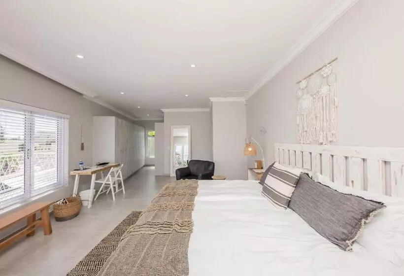 Aamiaismajoitus (B&B) The Little Palm