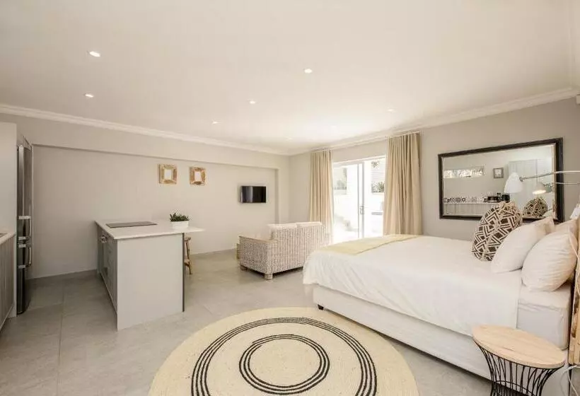 Aamiaismajoitus (B&B) The Little Palm