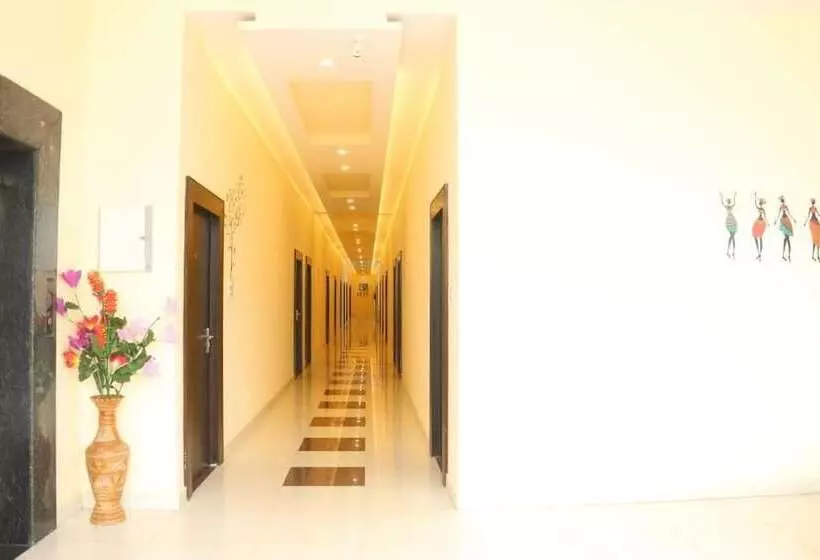 Hotelli Genx Mirzapur