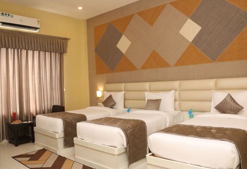 בית מלון כפרי Genx Mirzapur