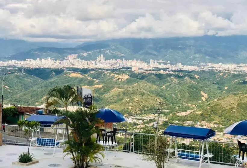 Hotelli Giron Campestre