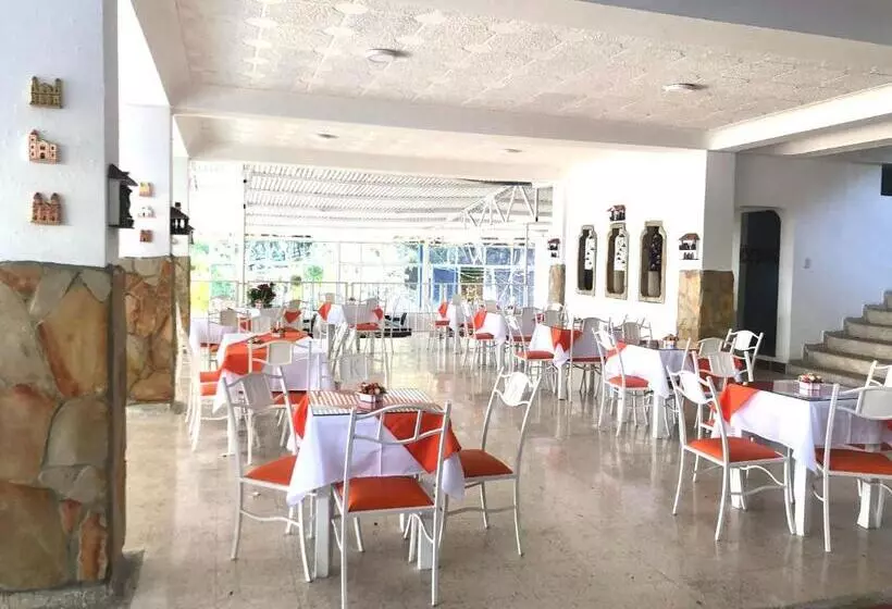 Hotelli Giron Campestre