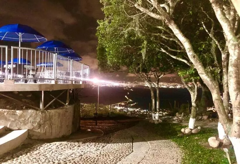 Hotelli Giron Campestre