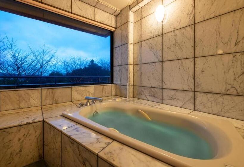 ホテル Io Alpheratz