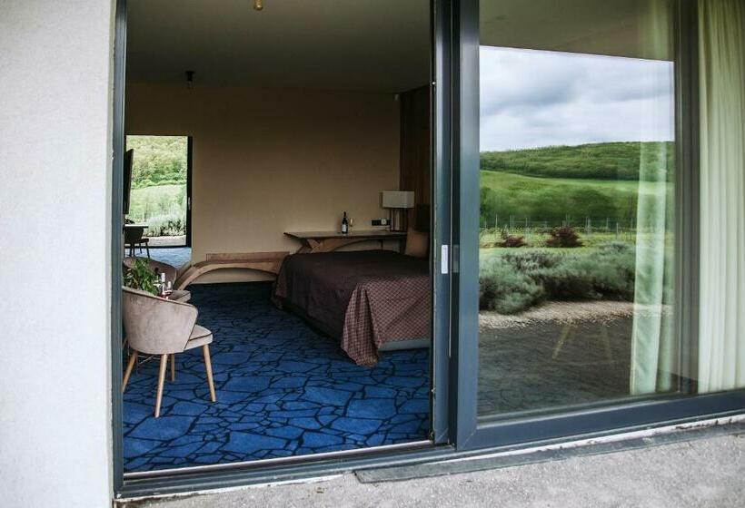 Отель Lajvér Borbirtok