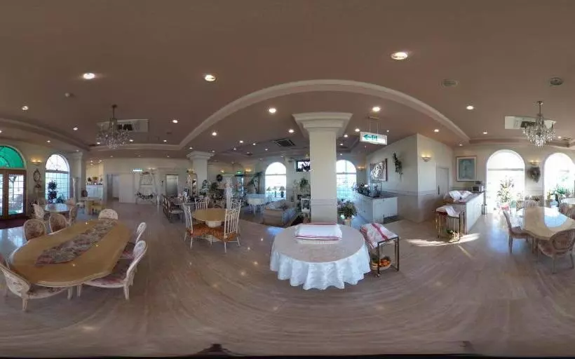 Hotelli Princess Court