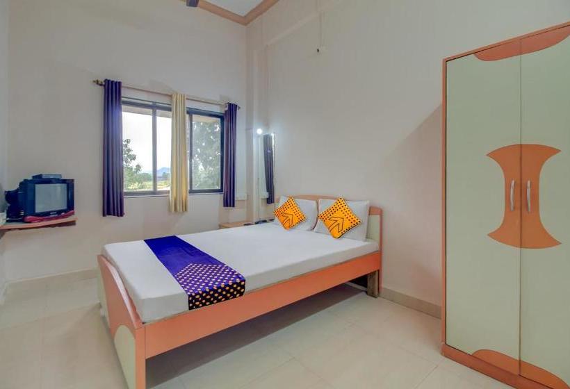 酒店 Spot On 63612 S Food Park