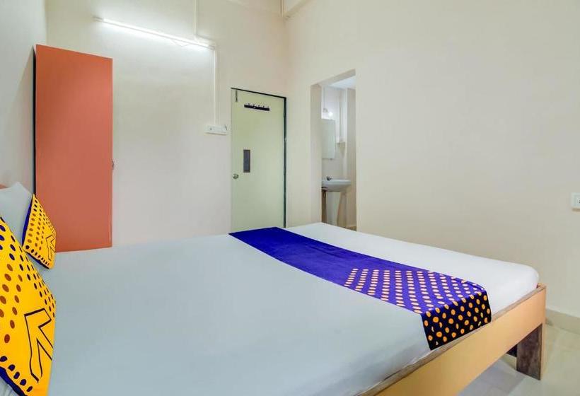 酒店 Spot On 63612 S Food Park