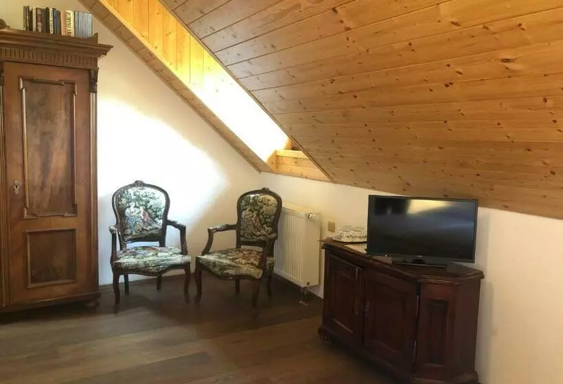 ペンション Chata Rovina