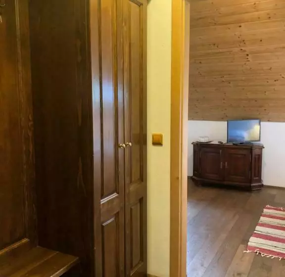 ペンション Chata Rovina