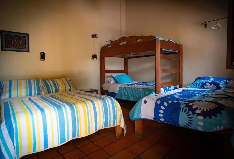 Majatalo Hostal Jardín Escondido