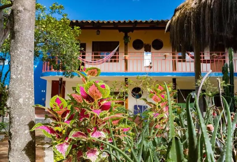 Majatalo Hostal Jardín Escondido