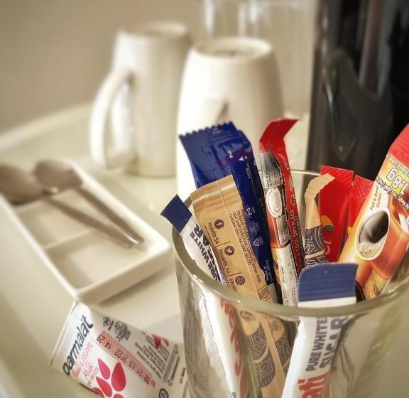 ペンション Louvre Guesthouse