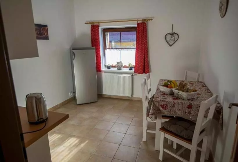 Majatalo Penzion Kryštof