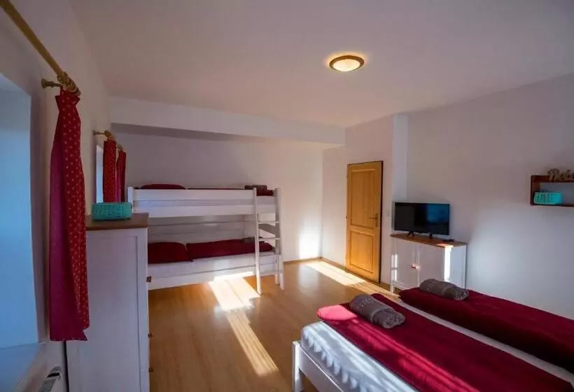 Majatalo Penzion Kryštof