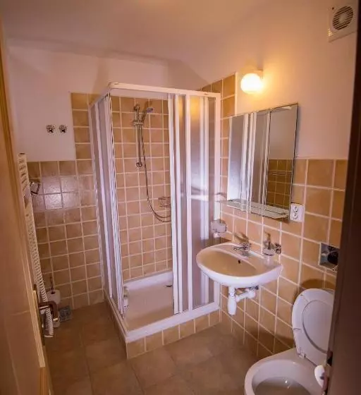 Majatalo Penzion Kryštof